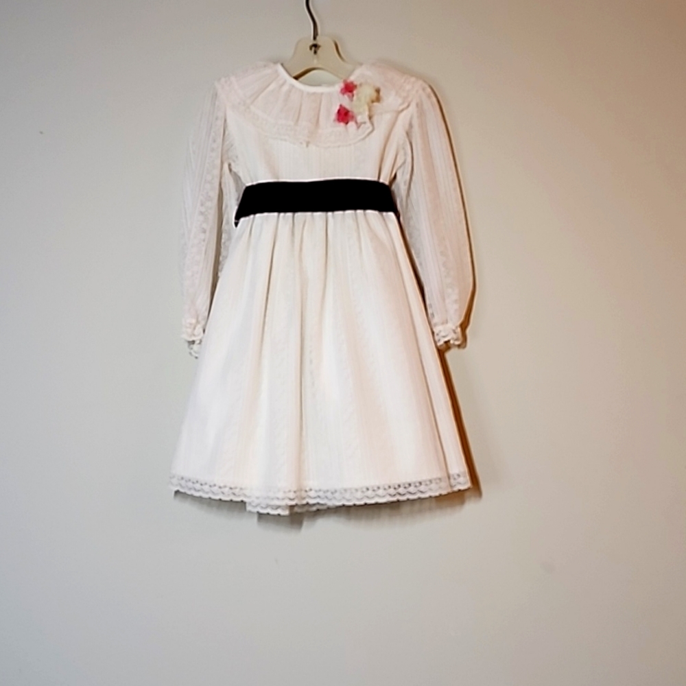 Neiman Marcus by Sylvia Whyte 80's Vintage Formal Girl Lace Dress Size 4